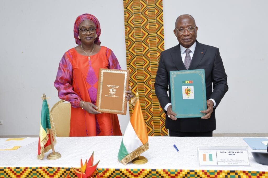 Le Sénégal et la  Côte d’Ivoire renforcent leur Coopération Bilatérale à Abidjan